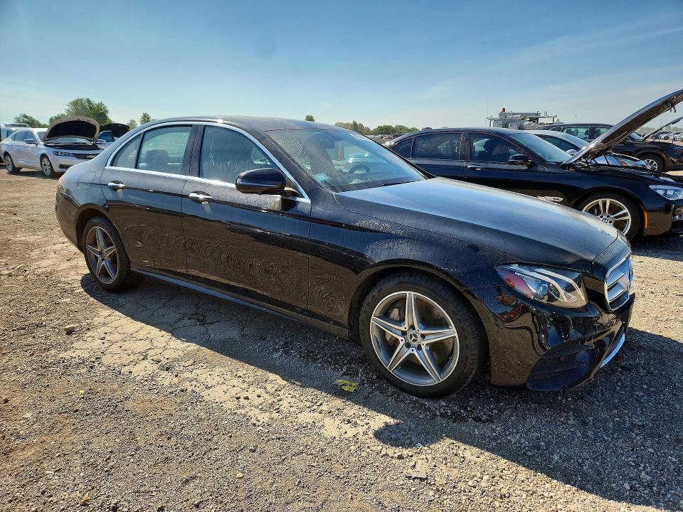 65343776 :رقم المزاد ، WDDZF4KB3KA663349 vin ، 2019 Mercedes-benz E مزاد بيع
