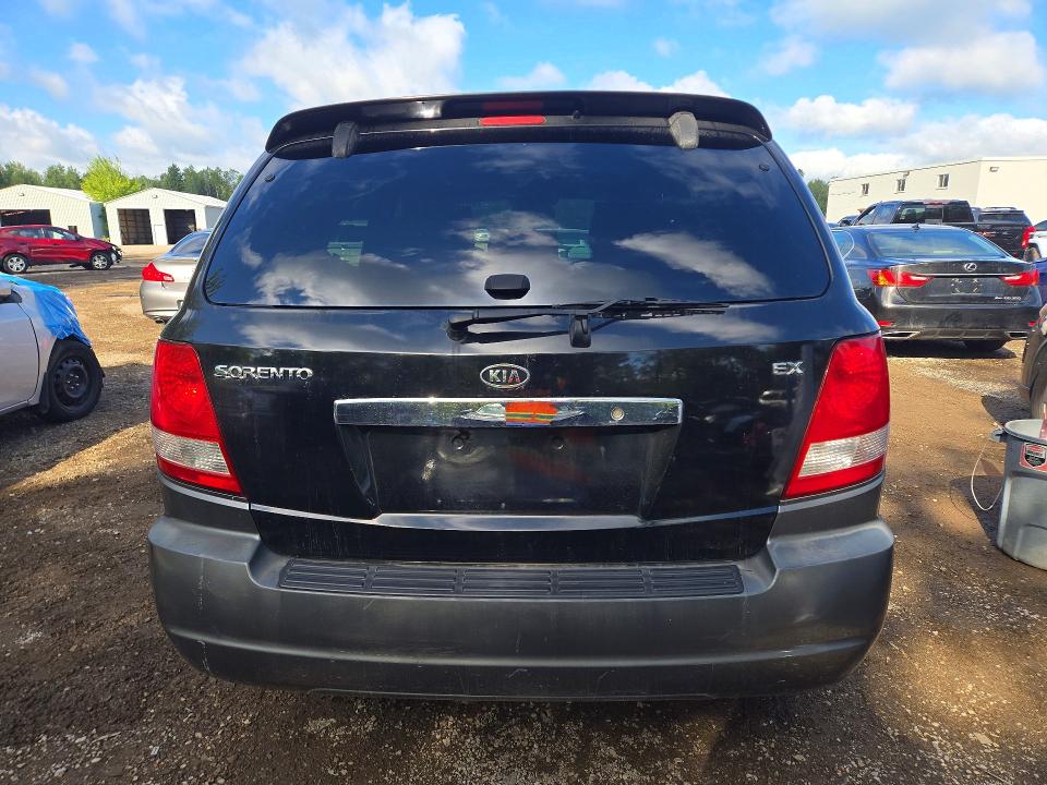 2004 Kia Sorento მანქანა იყიდება აუქციონზე, vin: KNDJC733045265469, აუქციონის ნომერი: 65149496