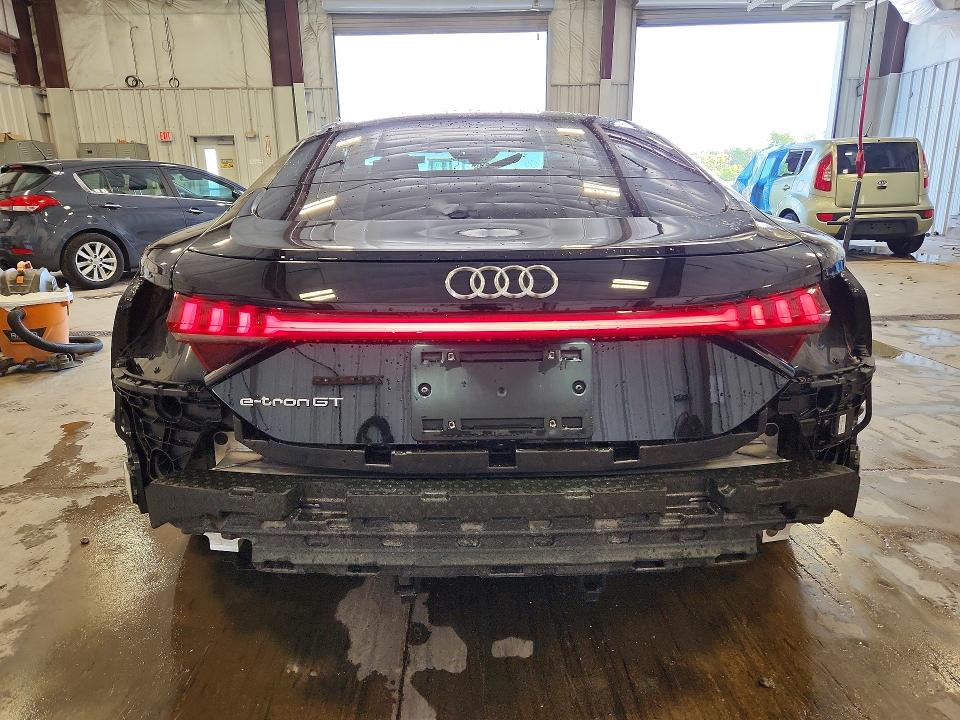 Aukcja sprzedaży 2022 Audi E-tron Gt, vin: WAUCJBFW2N7007450, numer aukcji: 66318756