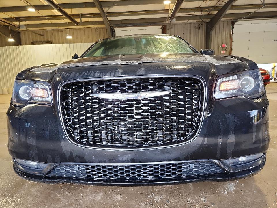 Продажа на аукционе авто 2015 Chrysler 300, vin: 2C3CCAGG6FH860278, номер лота: 65882456