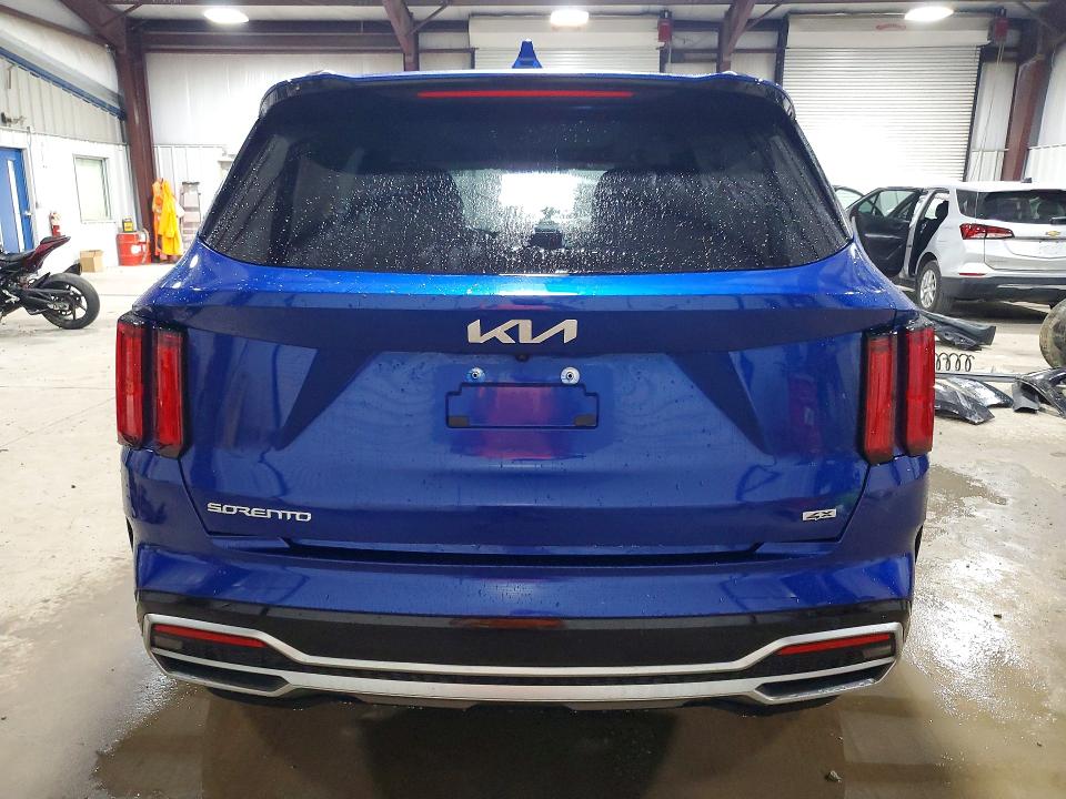 Продажа на аукционе авто 2023 Kia Sorento, vin: 5XYRKDLF2PG164461, номер лота: 63864226