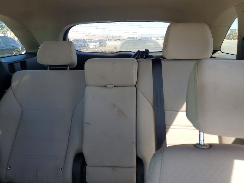 Продажа на аукционе авто 2017 Kia Sorento, vin: 5XYPG4A3XHG214784, номер лота: 63242026