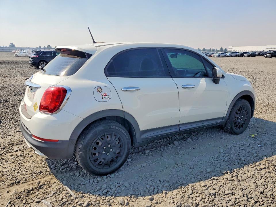 Продажа на аукционе авто 2016 Fiat 500x, vin: ZFBCFXAT5GP360611, номер лота: 67037736