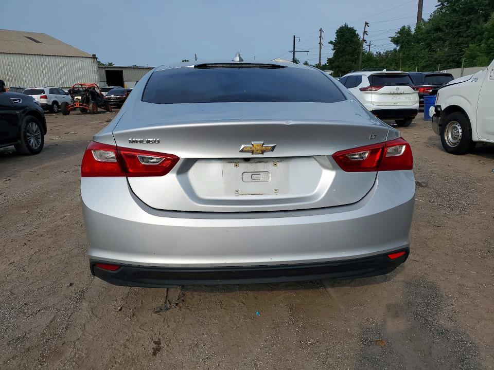 Продажа на аукционе авто 2018 Chevrolet Malibu, vin: 1G1ZD5ST3JF131799, номер лота: 65115476