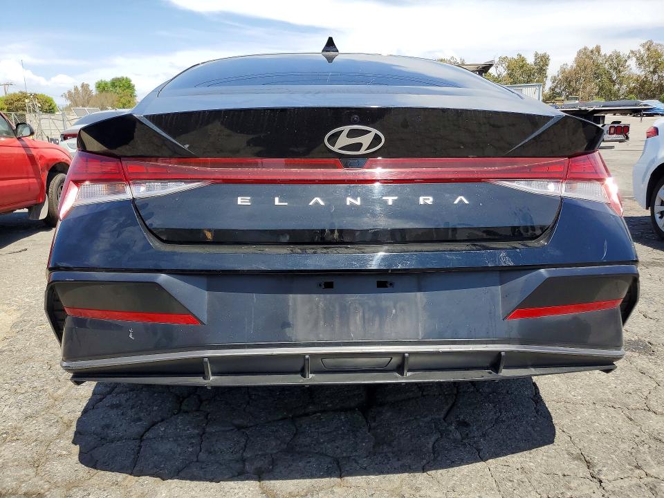 2024 Hyundai Elantra მანქანა იყიდება აუქციონზე, vin: KMHLS4DG7RU689011, აუქციონის ნომერი: 66085536