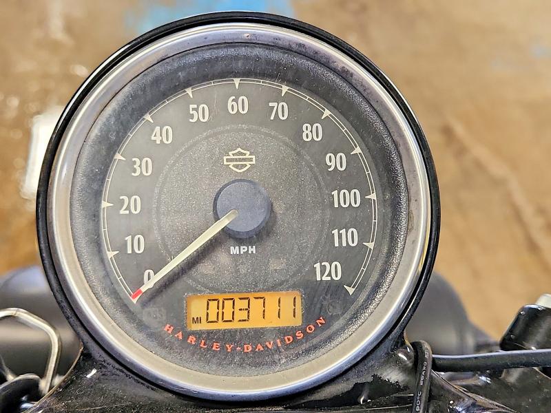 64069036 :رقم المزاد ، 1HD1LC314HC446520 vin ، 2017 Harley-davidson Xl1200 مزاد بيع
