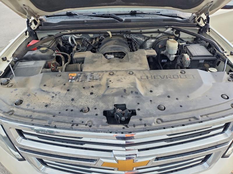 64184396 :رقم المزاد ، 1GNSCKKC8FR726025 vin ، 2015 Chevrolet Suburban مزاد بيع