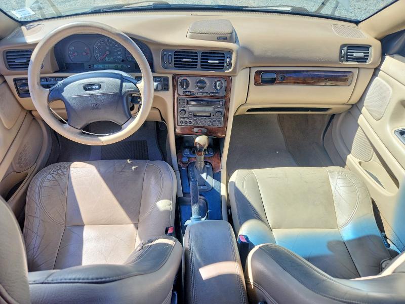 2004 Volvo C70 მანქანა იყიდება აუქციონზე, vin: YV1NC62D44J046442, აუქციონის ნომერი: 67186676