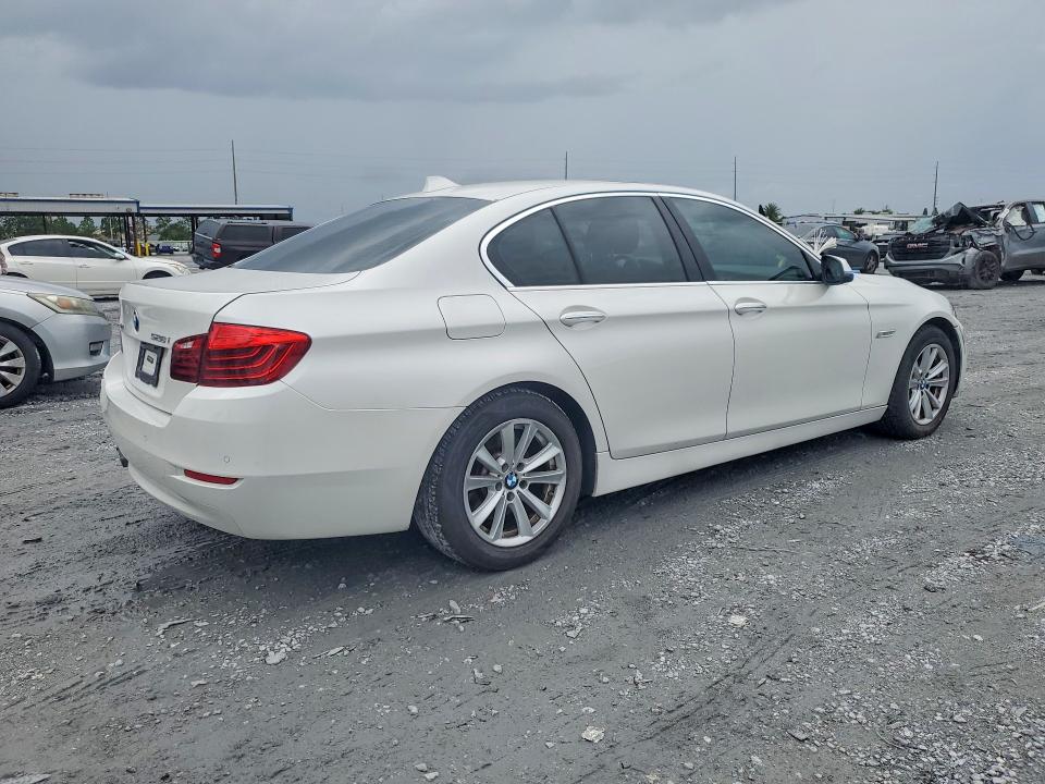 2016 Bmw 528 მანქანა იყიდება აუქციონზე, vin: WBA5A7C54GG149061, აუქციონის ნომერი: 63697576