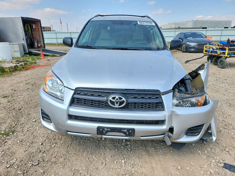 66373726 :رقم المزاد ، 2T3BF4DV4BW155606 vin ، 2011 Toyota Rav4 مزاد بيع