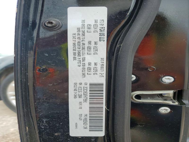 64095726 :رقم المزاد ، 2C3CCAEG6FH779901 vin ، 2015 Chrysler 300c مزاد بيع