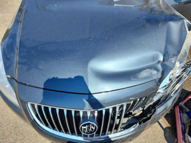 64237306 :رقم المزاد ، 2G4GS5EC7B9178839 vin ، 2011 Buick Regal مزاد بيع