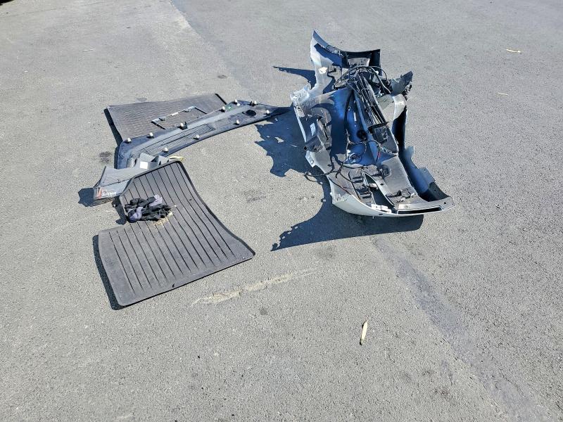 2018 Tesla Model 3 მანქანა იყიდება აუქციონზე, vin: 5YJ3E1EA2JF164780, აუქციონის ნომერი: 63813946