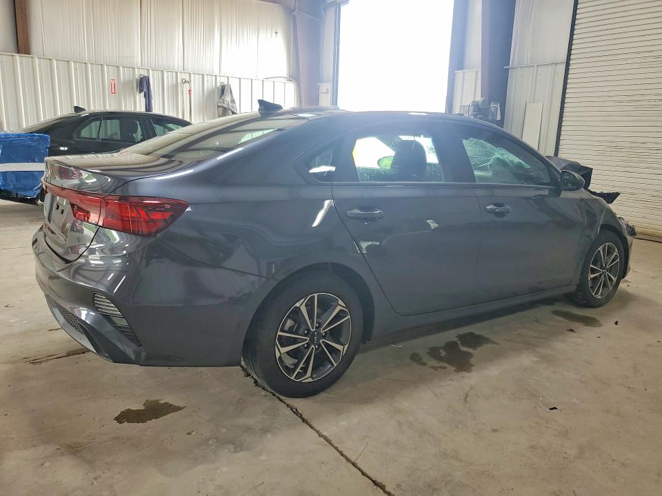 64600666 :رقم المزاد ، 3KPF24AD4RE806831 vin ، 2024 Kia Forte مزاد بيع