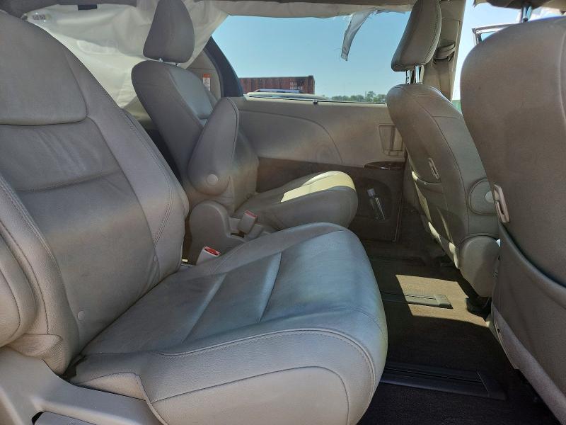 Aukcja sprzedaży 2018 Toyota Sienna, vin: 5TDDZ3DC8JS202970, numer aukcji: 65829586