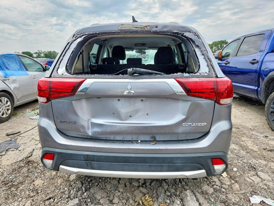 65345736 :رقم المزاد ، JA4AD2A35JZ053166 vin ، 2018 Mitsubishi Outlander مزاد بيع