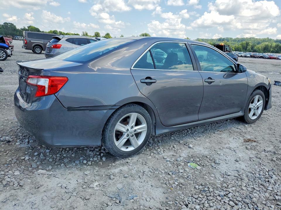 2013 Toyota Camry მანქანა იყიდება აუქციონზე, vin: 4T1BF1FK4DU684390, აუქციონის ნომერი: 63417586