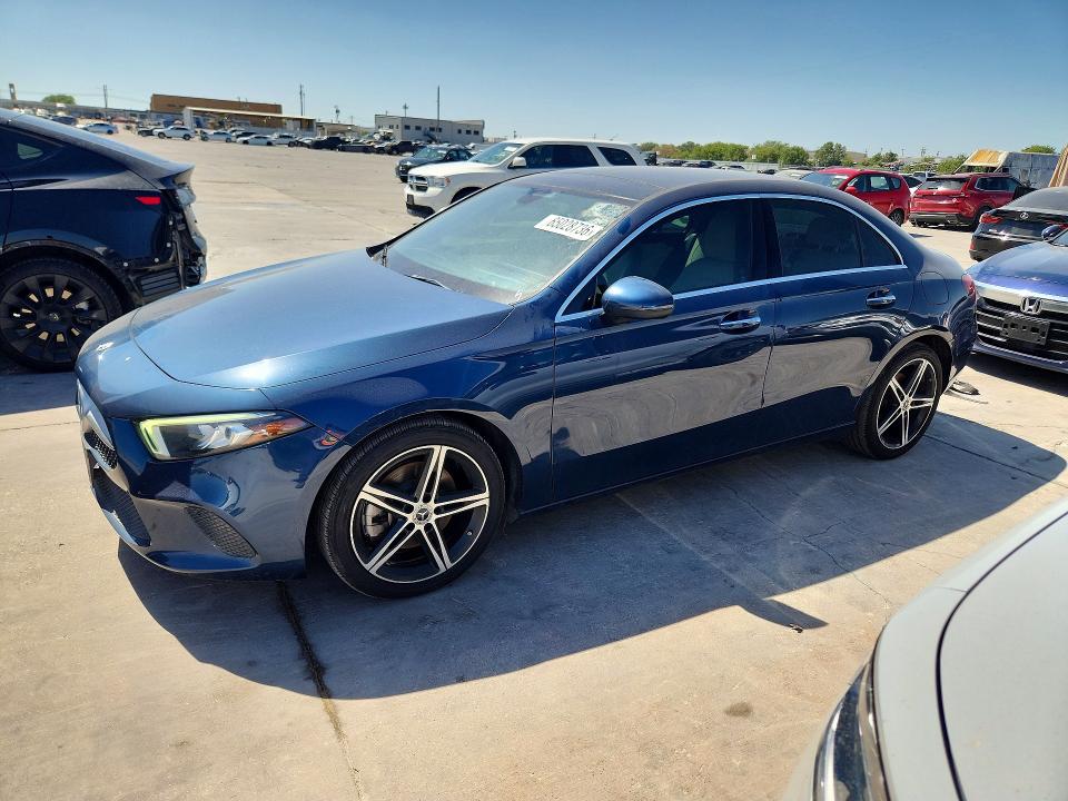 2022 Mercedes-benz A მანქანა იყიდება აუქციონზე, vin: W1K3G4EB0NJ353212, აუქციონის ნომერი: 65028736