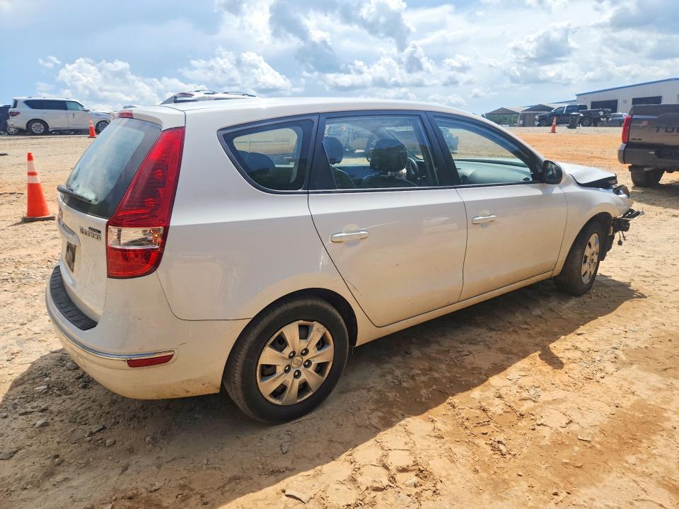 Продаж на аукціоні авто 2011 Hyundai Elantra Touring, vin: KMHDB8AE7BU102858, номер лоту: 64853776
