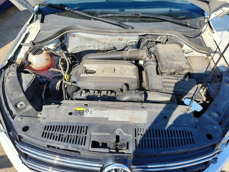 2017 Volkswagen Tiguan მანქანა იყიდება აუქციონზე, vin: WVGLV7AX5HK034174, აუქციონის ნომერი: 65512006