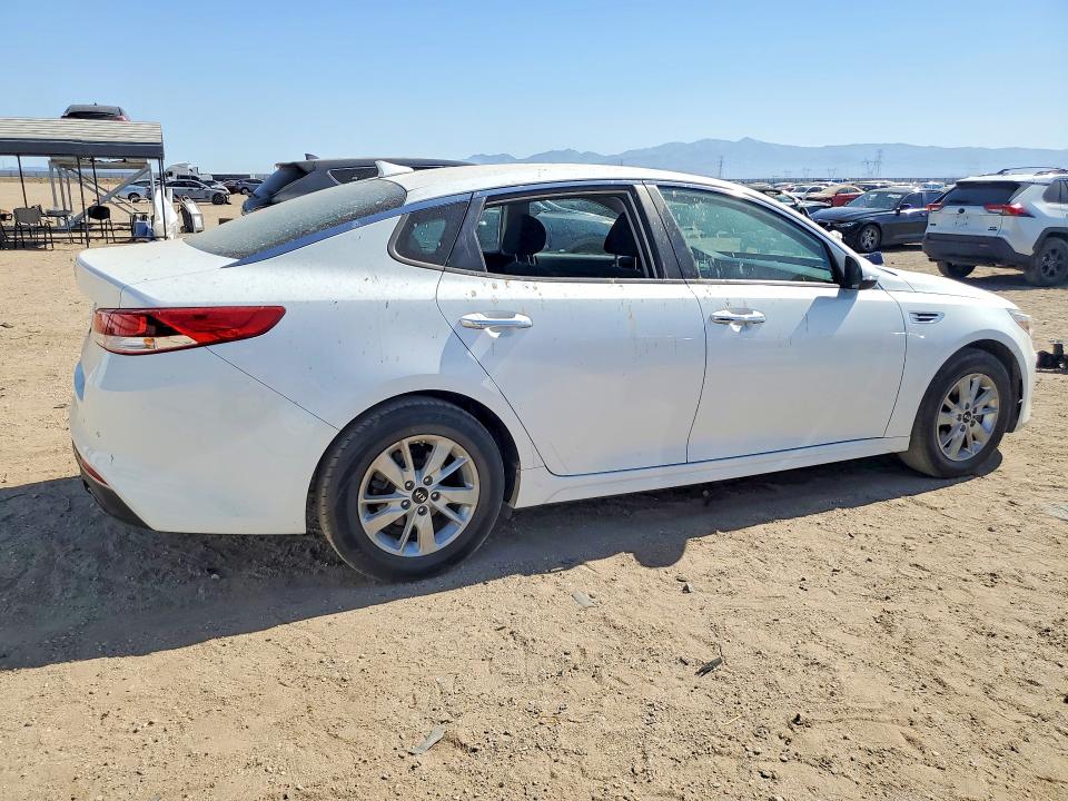 63618796 :رقم المزاد ، 5XXGT4L31JG248843 vin ، 2018 Kia Optima مزاد بيع