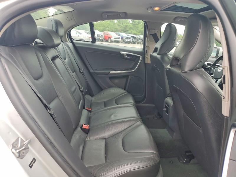 2014 Volvo S60 მანქანა იყიდება აუქციონზე, vin: YV1612FS9E2290949, აუქციონის ნომერი: 65984446