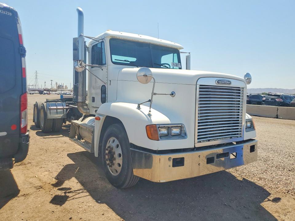 Aukcja sprzedaży 2000 Freightliner Conventional, vin: 1FUYDSEB0YPB06413, numer aukcji: 62891356