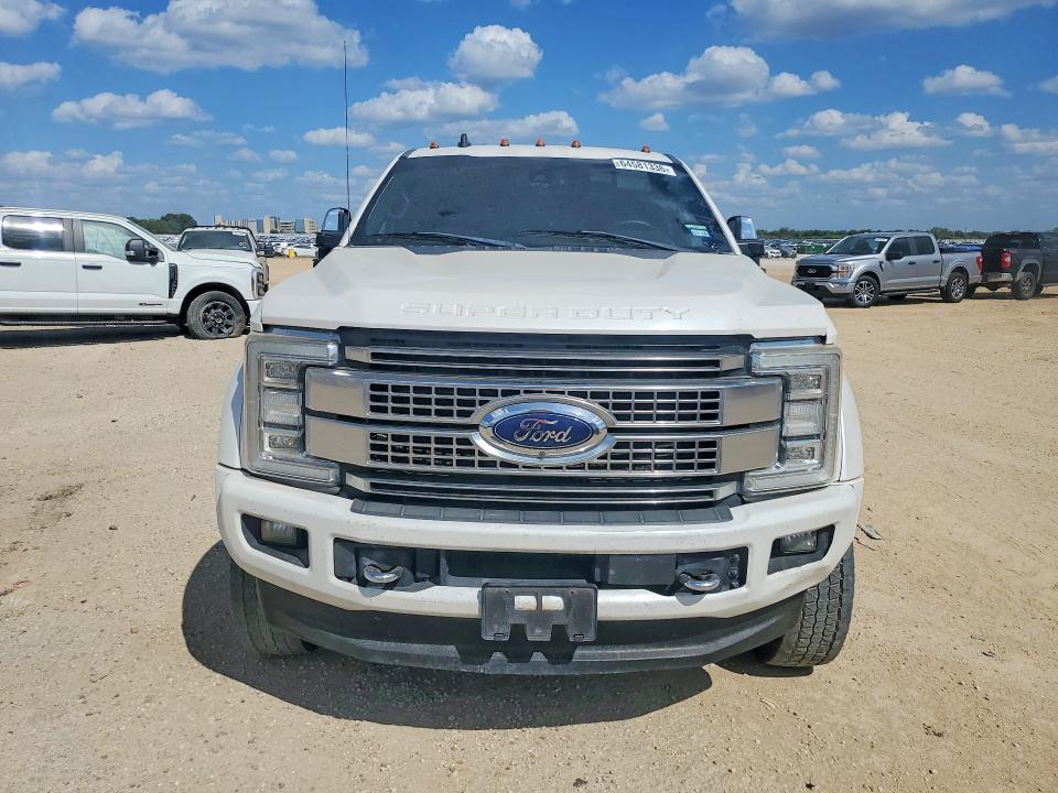 2019 Ford F450 მანქანა იყიდება აუქციონზე, vin: 1FT8W4DT0KED25427, აუქციონის ნომერი: 64581336