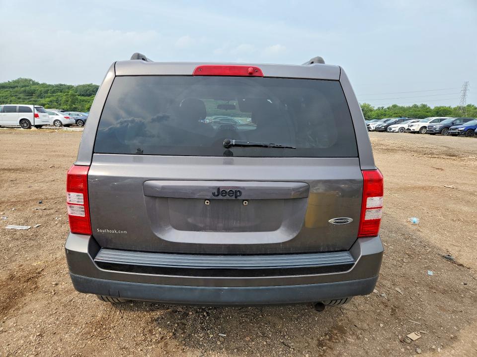 2015 Jeep Patriot მანქანა იყიდება აუქციონზე, vin: 1C4NJPBA2FD318317, აუქციონის ნომერი: 65652456