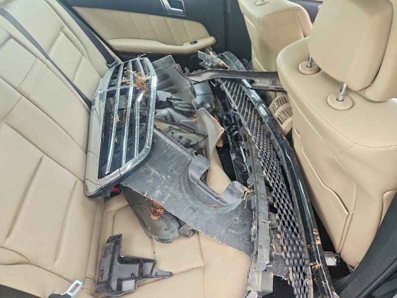 65736786 :رقم المزاد ، WDDHF5KB8CA607698 vin ، 2012 Mercedes-benz E مزاد بيع