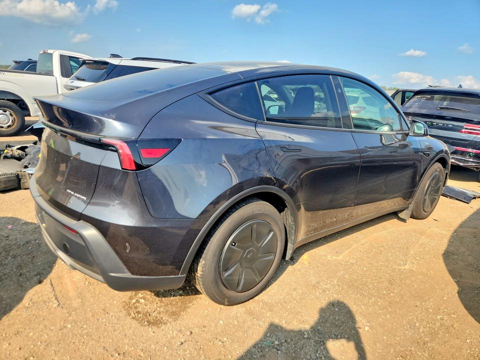 2026 Tesla Model Y მანქანა იყიდება აუქციონზე, vin: 7SAYGDEE9TA663812, აუქციონის ნომერი: 63830476