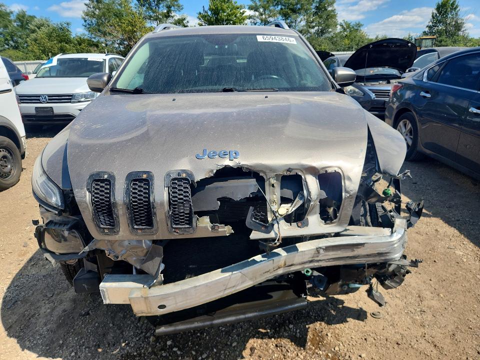 Продаж на аукціоні авто 2017 Jeep Cherokee, vin: 1C4PJMCS6HW532717, номер лоту: 65943846