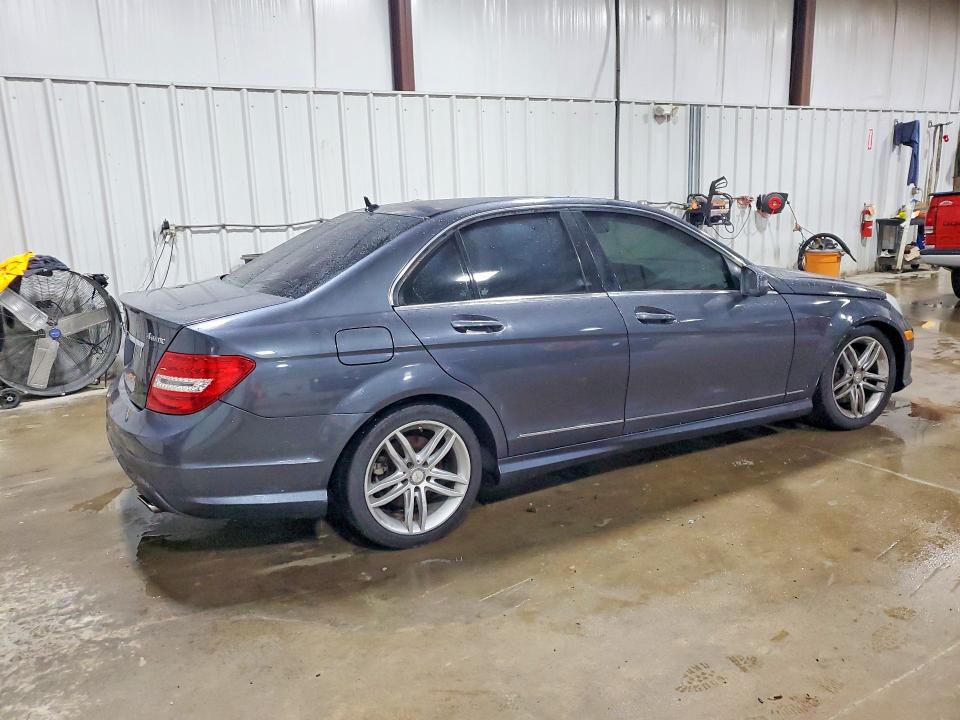 65112926 :رقم المزاد ، WDDGF8AB3DR279561 vin ، 2013 Mercedes-benz C مزاد بيع