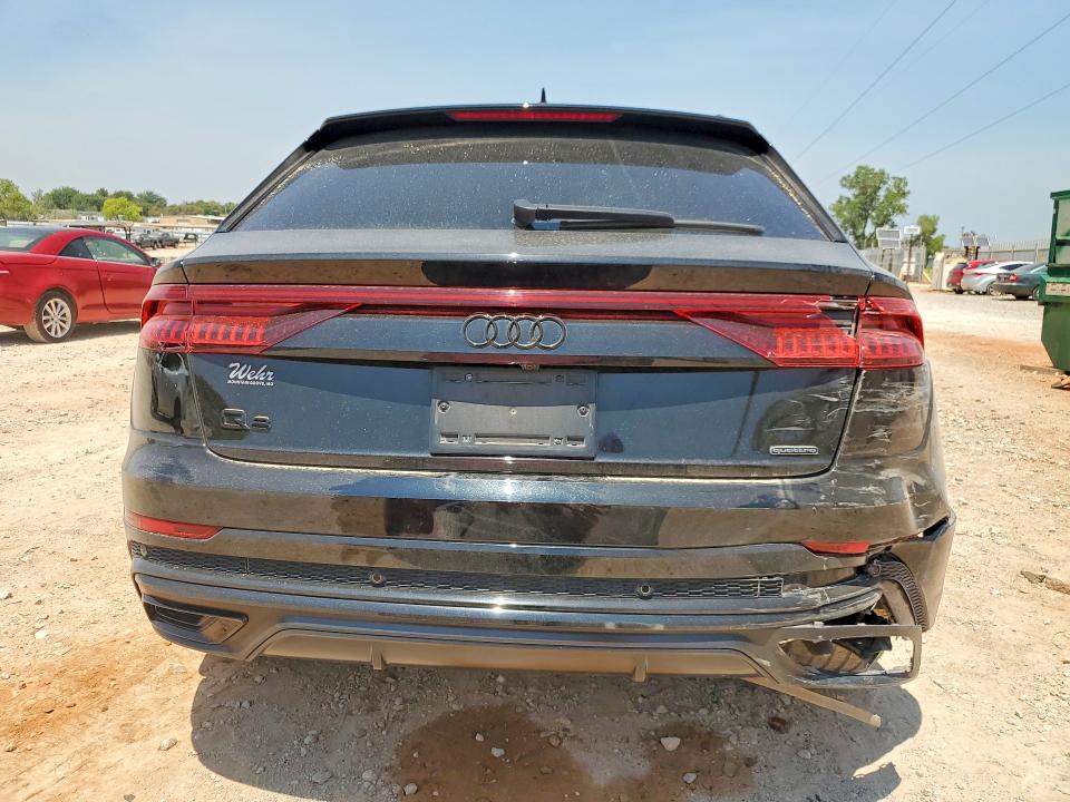 63498356 :رقم المزاد ، WA1EVBF16ND034618 vin ، 2022 Audi Q8 مزاد بيع