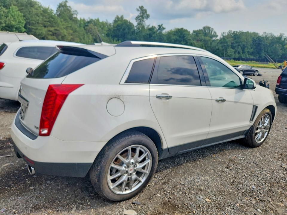 61812726 :رقم المزاد ، 3GYFNGE3XES533362 vin ، 2014 Cadillac Srx مزاد بيع