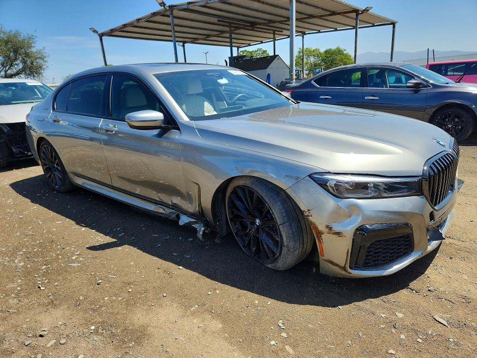 2022 Bmw 750 მანქანა იყიდება აუქციონზე, vin: WBA7U2C04NCH70153, აუქციონის ნომერი: 64265376