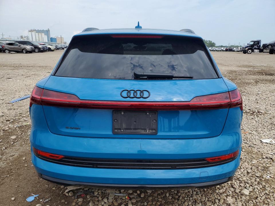 2019 Audi E-tron მანქანა იყიდება აუქციონზე, vin: WA1VABGE2KB012474, აუქციონის ნომერი: 63671626
