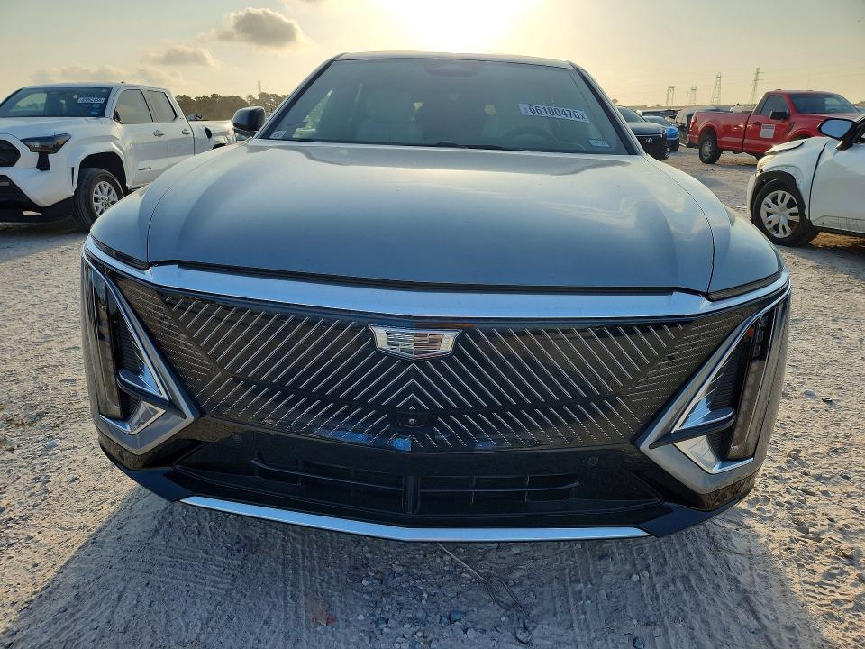 66100476 :رقم المزاد ، 1GYKPPRK7RZ108992 vin ، 2024 Cadillac Lyriq مزاد بيع