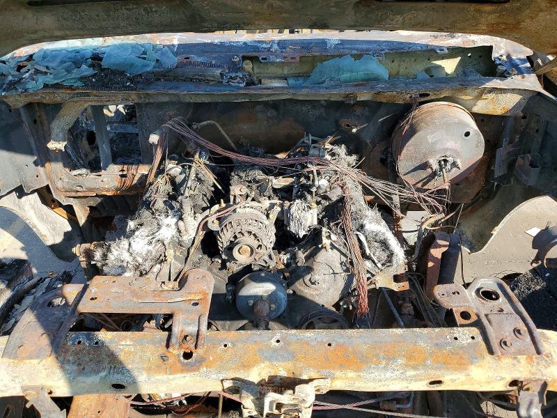 67101766 :رقم المزاد ، 1FTNF21L03ED31533 vin ، 2003 Ford F250 مزاد بيع