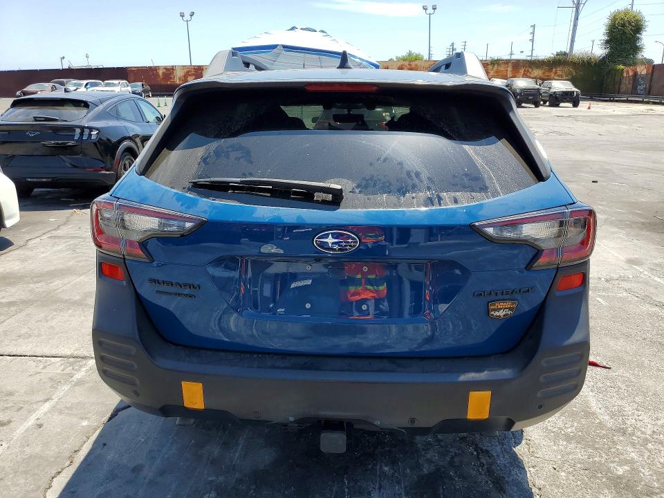 65009756 :رقم المزاد ، 4S4BTGUD1N3167961 vin ، 2022 Subaru Outback مزاد بيع
