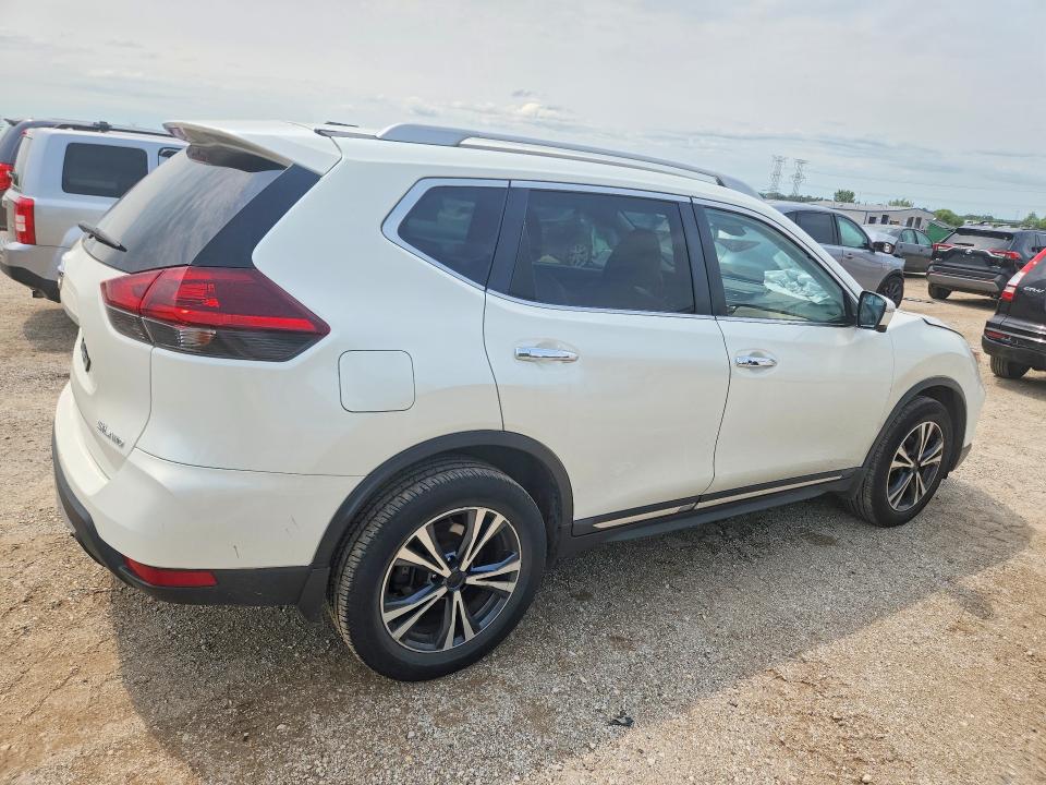2018 Nissan Rogue მანქანა იყიდება აუქციონზე, vin: 5N1AT2MV5JC803685, აუქციონის ნომერი: 64830836