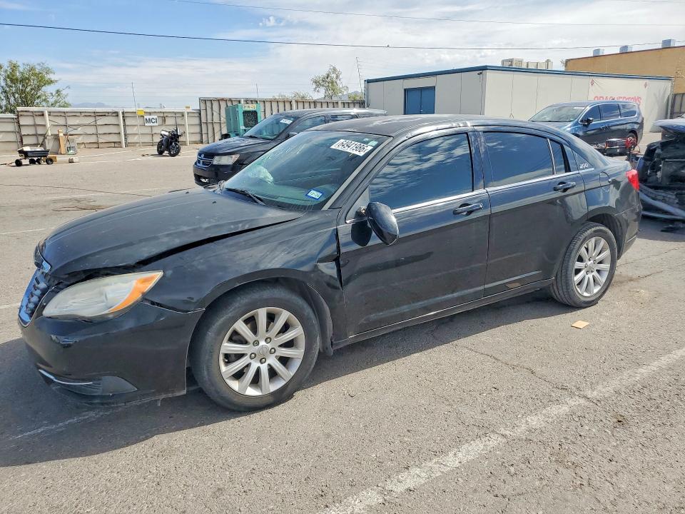Продажа на аукционе авто 2013 Chrysler 200, vin: 1C3CCBBB7DN584585, номер лота: 64941986