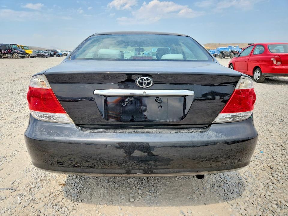 64453396 :رقم المزاد ، 4T1BE30K55U008541 vin ، 2005 Toyota Camry مزاد بيع