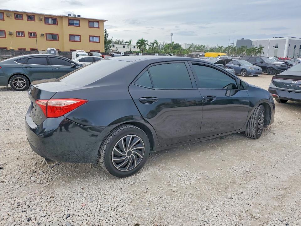 Продаж на аукціоні авто 2019 Toyota Corolla, vin: 2T1BURHE6KC215697, номер лоту: 63897396