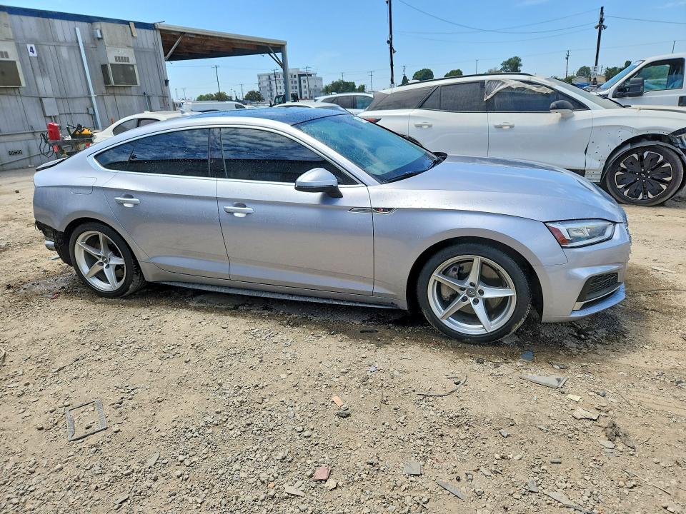 Aukcja sprzedaży 2019 Audi A5, vin: WAUDNCF56KA059720, numer aukcji: 64327916