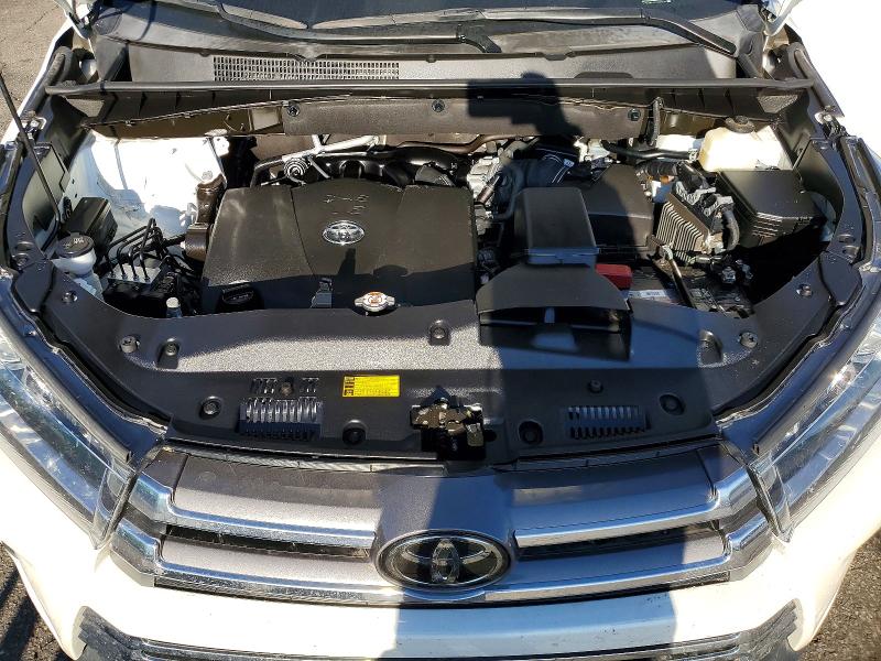 66449486 :رقم المزاد ، 5TDDZRFH2JS803044 vin ، 2018 Toyota Highlander مزاد بيع