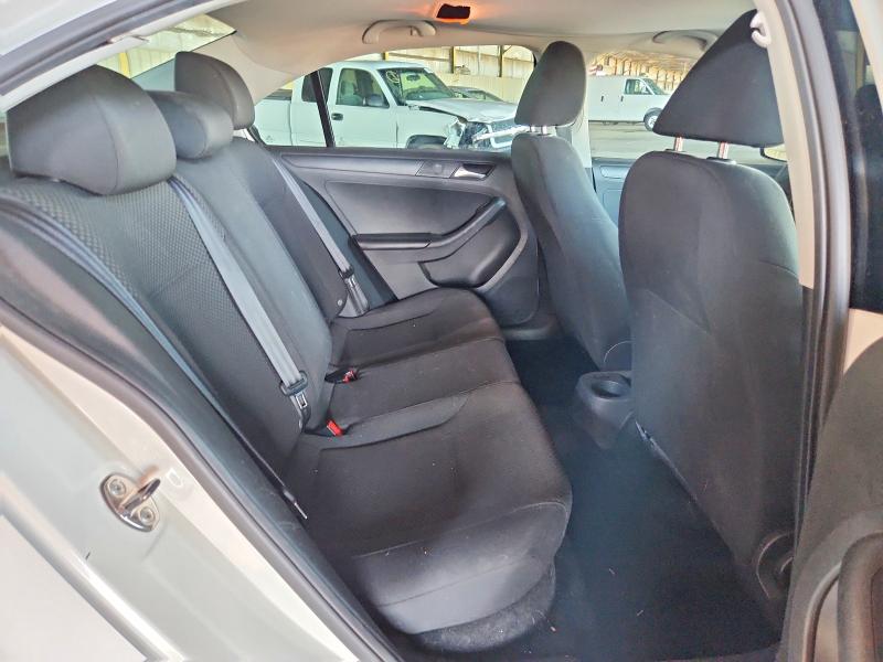 64798926 :رقم المزاد ، 3VW2K7AJ3DM380776 vin ، 2013 Volkswagen Jetta مزاد بيع
