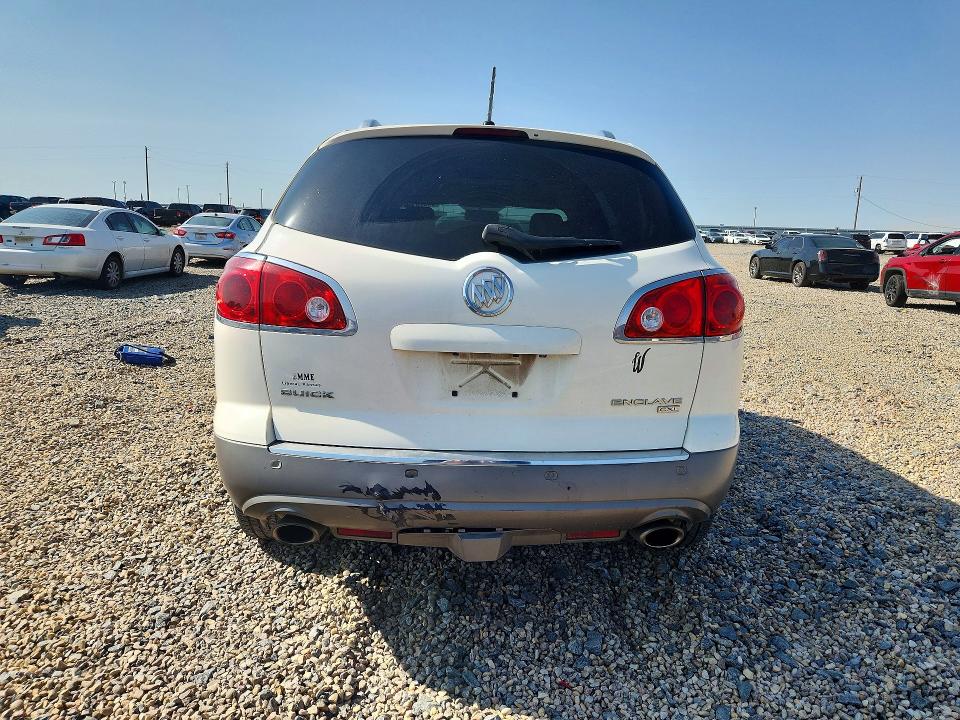 2010 Buick Enclave მანქანა იყიდება აუქციონზე, vin: 5GALRCED1AJ210782, აუქციონის ნომერი: 64570136