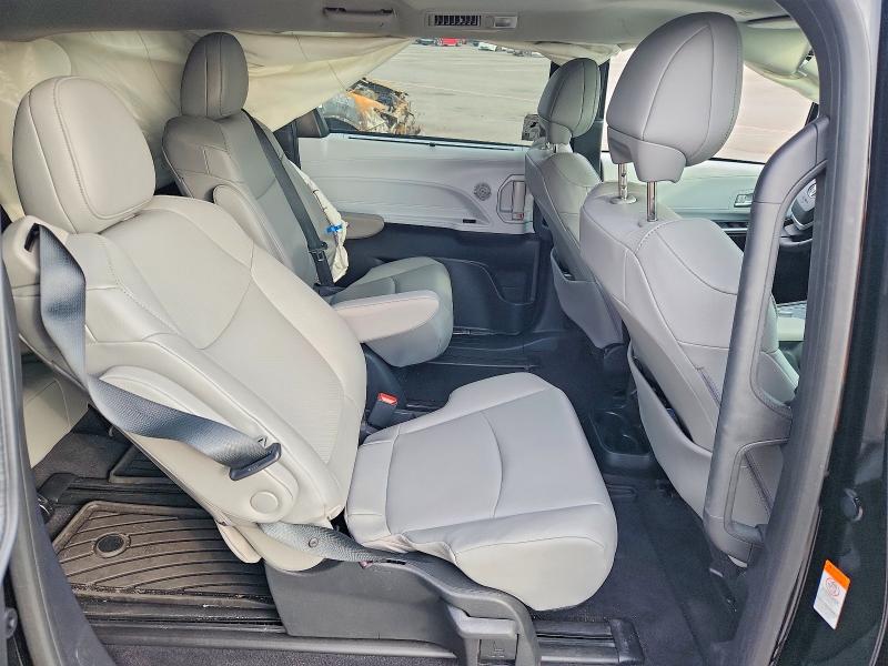 Продаж на аукціоні авто 2026 Toyota Sienna, vin: 5TDYRKEC6TS333120, номер лоту: 66814266