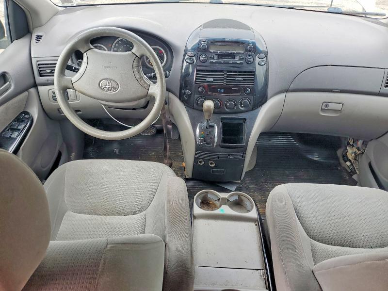 63572736 :رقم المزاد ، 5TDZA23C25S377178 vin ، 2005 Toyota Sienna مزاد بيع